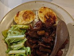 -粉八·云南米线·建水烧烤(常熟路店)