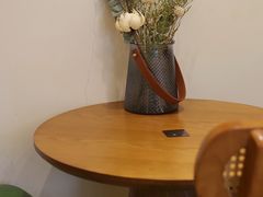 -Reset Coffee 与海咖啡