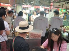 -正宁路小吃夜市