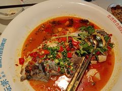 -坛宗剁椒鱼头(河西王府井店)