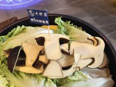 -贵厨酸汤牛肉(小十字店)