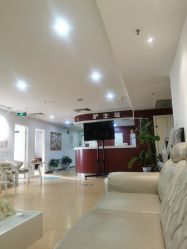 -南京健丽·去眼袋医疗美容机构