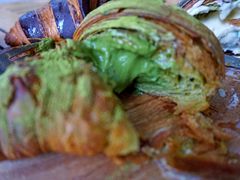 抹茶可颂-Top Impression Bakery Wolli Creek