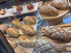 -BROAD面包路·欧式面包(龙湖时代C馆店)