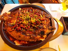 -鸣记脆皮烤鱼·海鲜烤鱼(三八广场店)