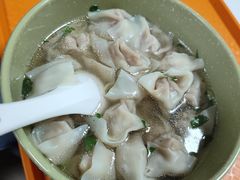 -周震馄饨