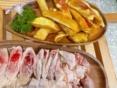 -野·大山里野生菌石锅土鸡(益田假日店)