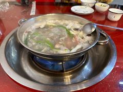 -老石黑山羊毛驴肉火锅(金凯广场店)