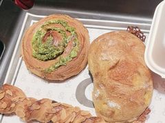 -BUTTERFUL&CREAMOROUS 黄油与面包(三里屯太古里店)