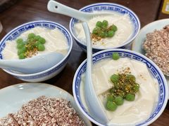 青团冰豆花-蟹上黄·蟹黄面·江南糖水(人民广场店)