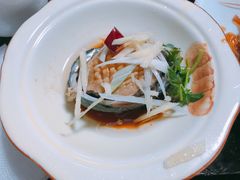 油泼六头野生本地大鲍鱼-香满居张记小厨私房菜(青岛站店)