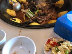 -王老六铁锅炖鱼(长春路店)