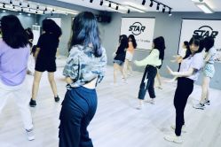 -STAR舞蹈工作室