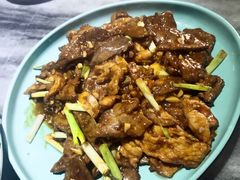 -大胡同天津菜·海肠捞饭·津门皮皮虾锅贴一绝(西姜井店)