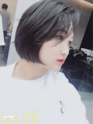 -变画·发型STUDIO