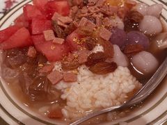 芋圆酒酿冰粉小风车-堂屋糖水店(愚园店)