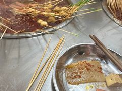 -卫卫麻辣烫(建设新村路店)