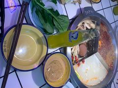 -两个庆火锅公司(昌平府学路店)