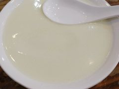 沙湾姜埋奶-沙湾姜埋奶(兴新包店)