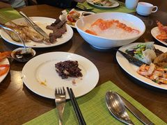 -大理实力希尔顿酒店•香全日制餐厅