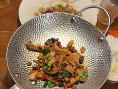 -雀舞云南菜(天津天河城购物中心店)