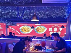 -徐记小怪兽肉蟹煲店(哈西万达金街店)