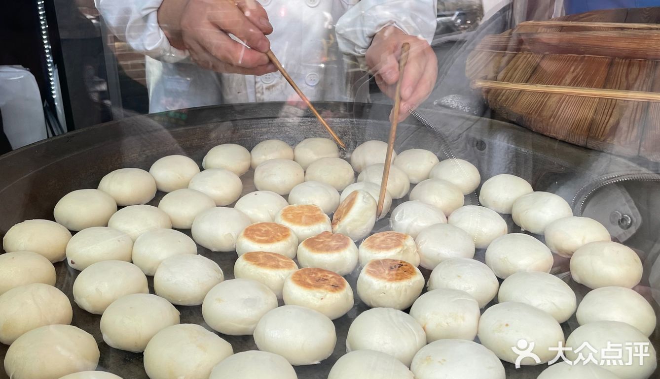 本地人都說這是上海最好吃的鮮肉月餅😋