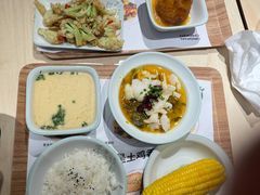-老乡鸡(上海白玉兰广场店)