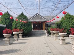 -大连步云山老汤度假山庄