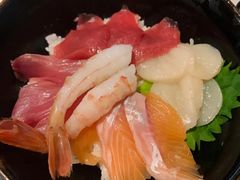 海鲜盖浇饭-小樽海鮮丼エン