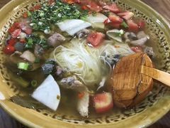 -文山荷鲜居(翠湖店)
