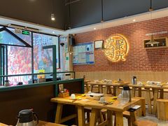 大堂-木屋烧烤(岗顶二店)