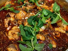 -杨林闻老三酸菜鱼(总店)