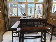 -蓝田九大碗民俗食府(蓝田店)