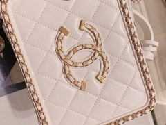 -CHANEL(ifs国际金融店)