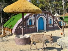 -茅山东方盐湖城景区