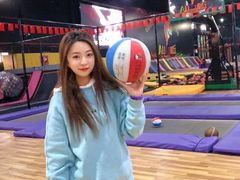 -嘿哟动霸CHUA·新潮玩运动娱乐中心·蹦床滑冰团建乐园