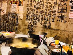 -鲜入围煮花胶鸡海鲜火锅