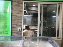 -老新隆牛肉锅贴(新街口店)