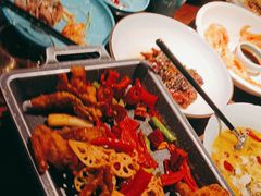 -荷塘秋月·本帮江浙菜(国权路店)