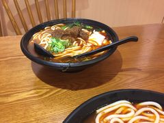 -鑫花溪牛肉米粉(凤凰街创始总店)