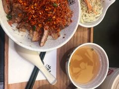 -熊吞·大碗丼烧肉饭(济宁万达广场店)