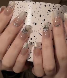 -LILY NAILS美甲美睫
