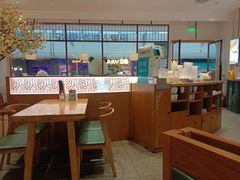 -诚铭记·虾仁汤包·成都小吃(融创店)