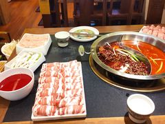 -沸炉重庆老火锅(军事博物馆店)