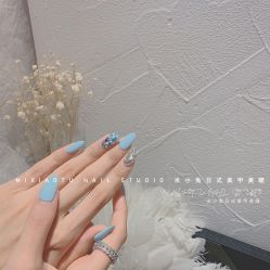 -米小兔美甲美睫