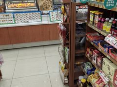 -全家便利店(桂平路店)