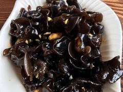 -胡胖子有点味·湘鄂菜(花桥中百仓储店)