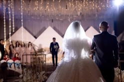 -伯瓷皇后婚纱艺术空间