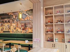 -护国寺小吃店(红莲南路店)